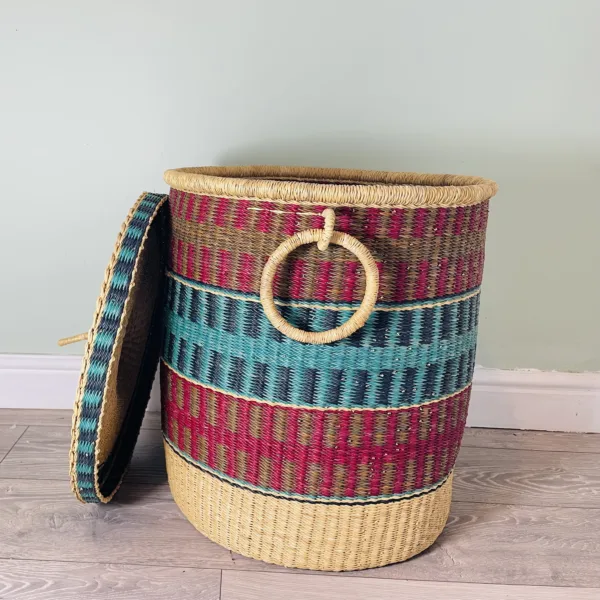 woven laundry basket with lid