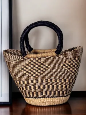 Small bolga shopping basket